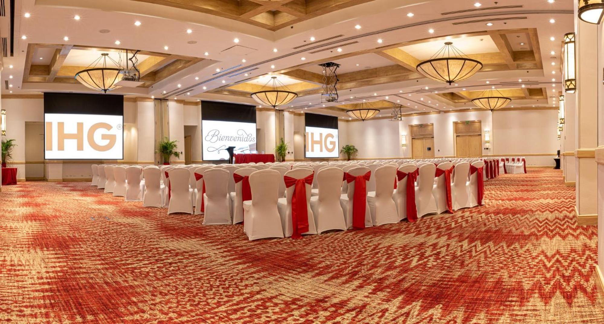 Intercontinental Tegucigalpa At Multiplaza Mall By Ihg Exterior photo